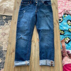 Levi’s 501’s with raw hem like new W30 L28. J111
